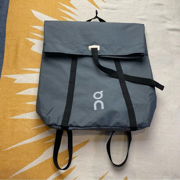 On Cloud backpack /light tote - Picture 1 of 6